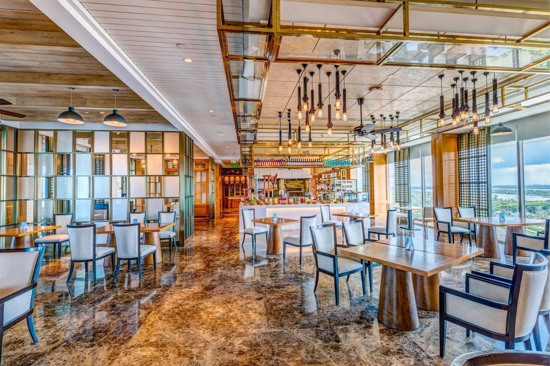 Colony Clubhouse & Grill - Grand Hyatt Kochi Bolgatty image