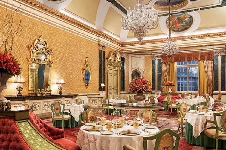themed restaurants, theme restaurants, themed dining, concept restaurants, experiential dining, unique restaurants, quirky restaurants, immersive dining, interactive restaurants - The Polo Bar - Rambagh Palace - img5