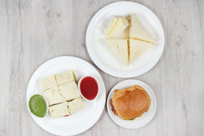 Shri Ram Dabeli Vada Pav