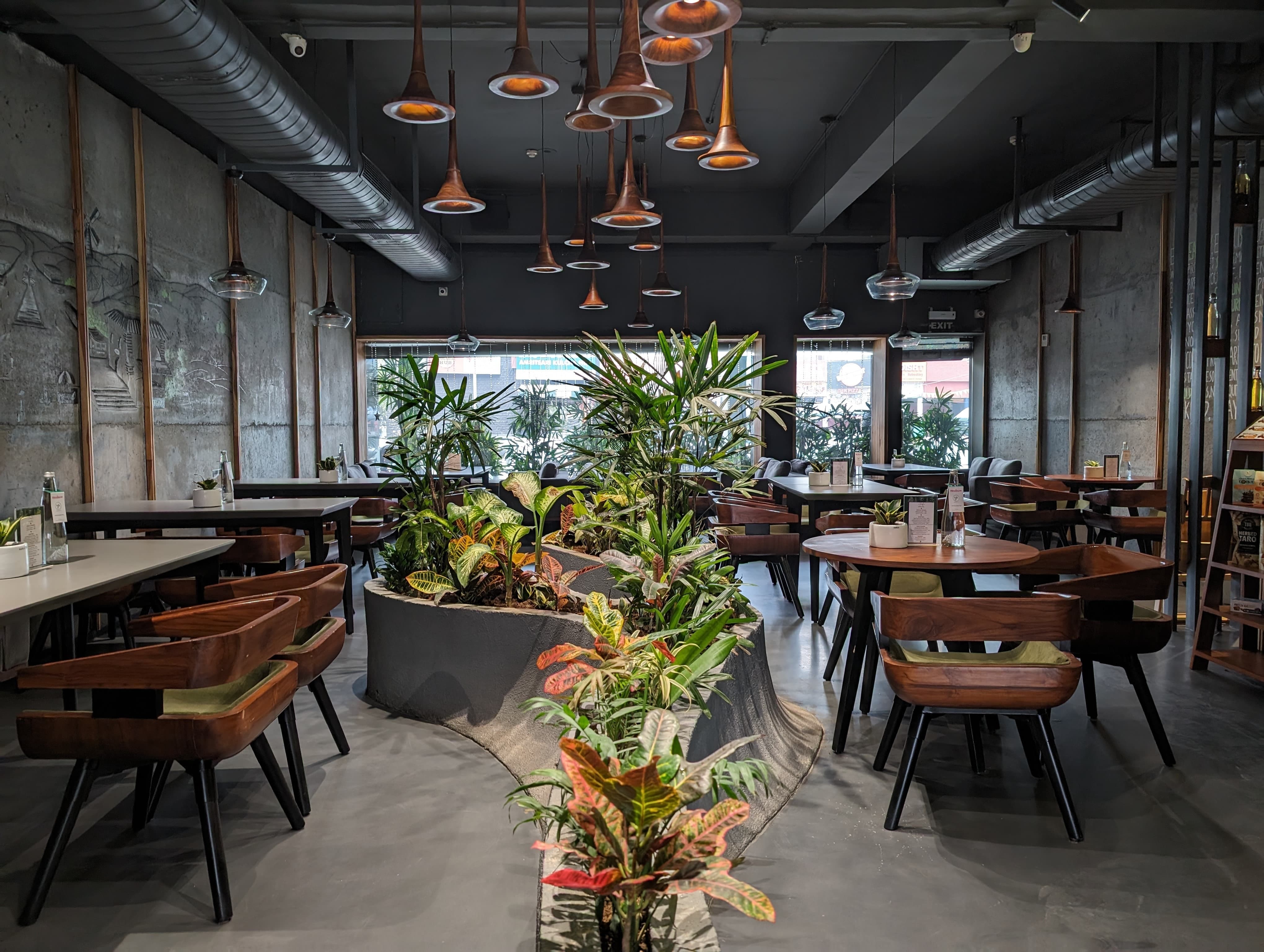 Restaurant image