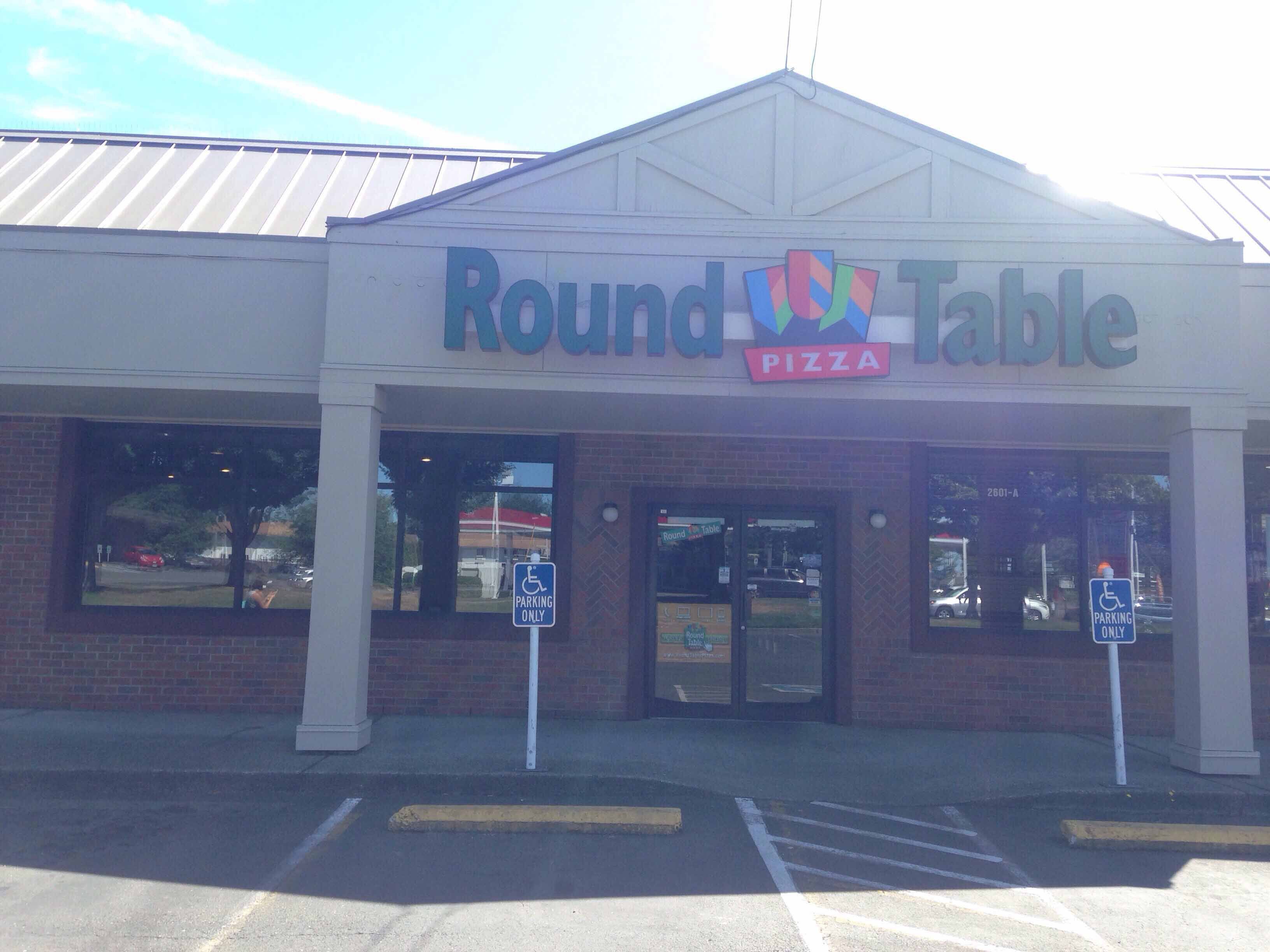 Round Table Pizza, Zomato