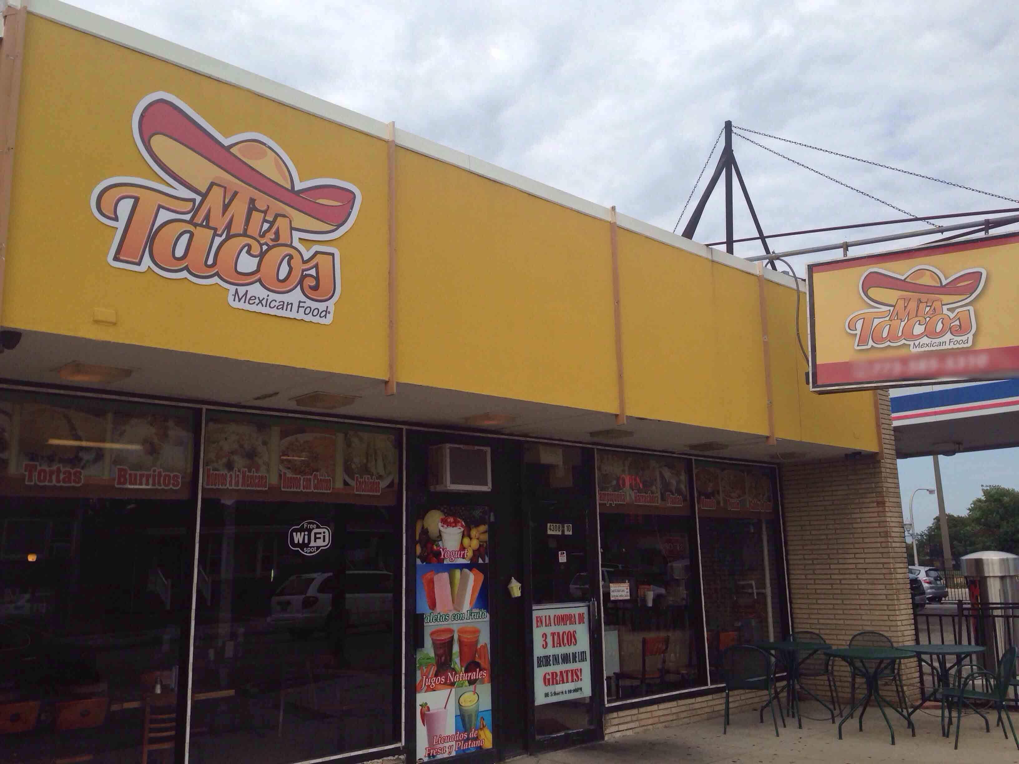Menu of Mis Tacos, West Lawn, Chicago