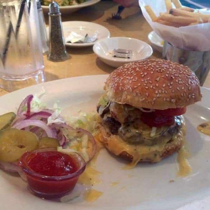 The Cheesecake Factory, Washington, Washington DC Urbanspoon/Zomato