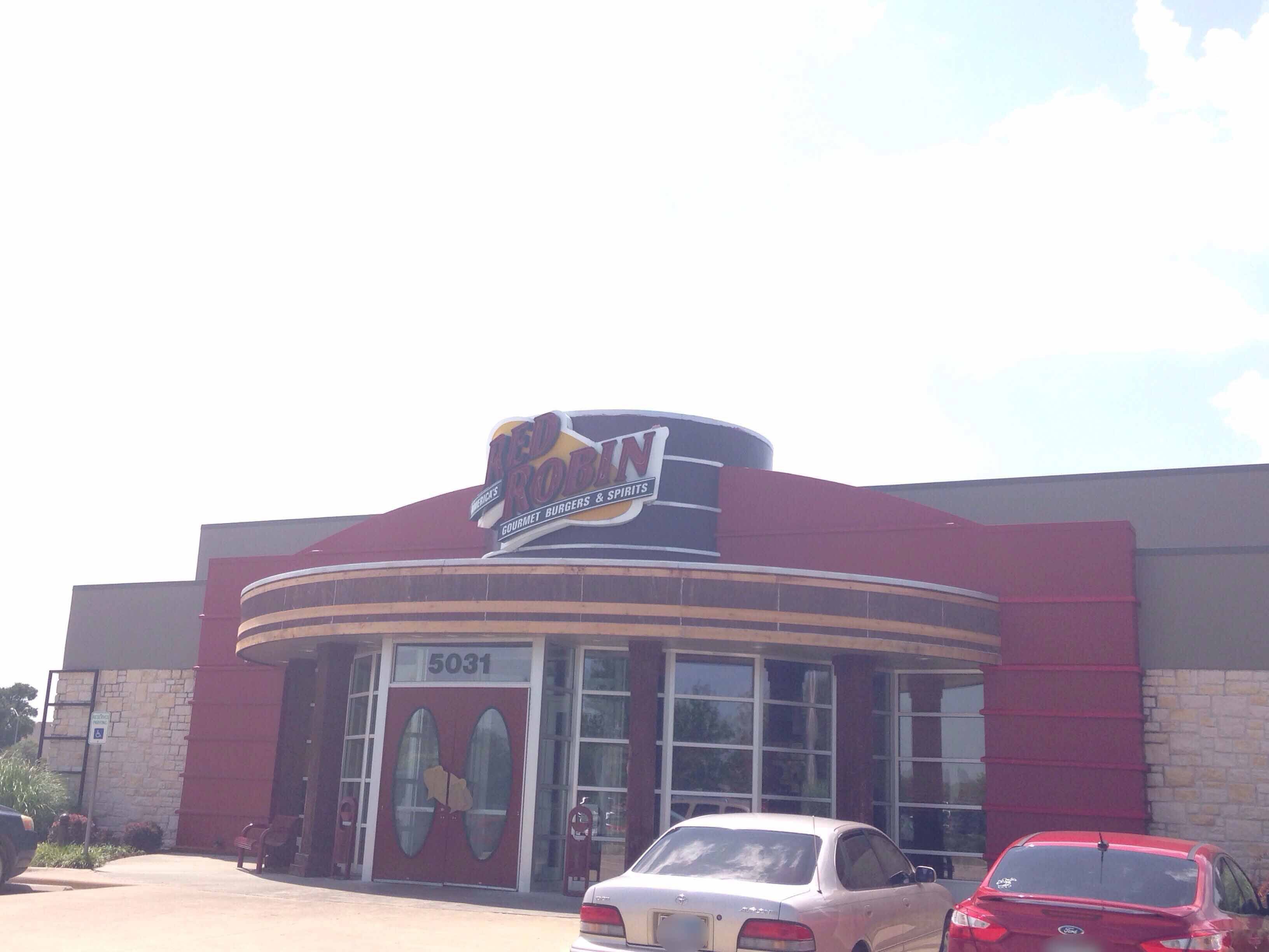 Red Robin Gourmet Burgers Menu