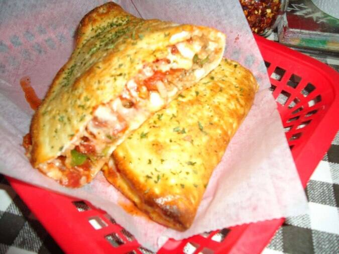 O Zone Pizza Pub Pensacola Pensacola Urbanspoon Zomato