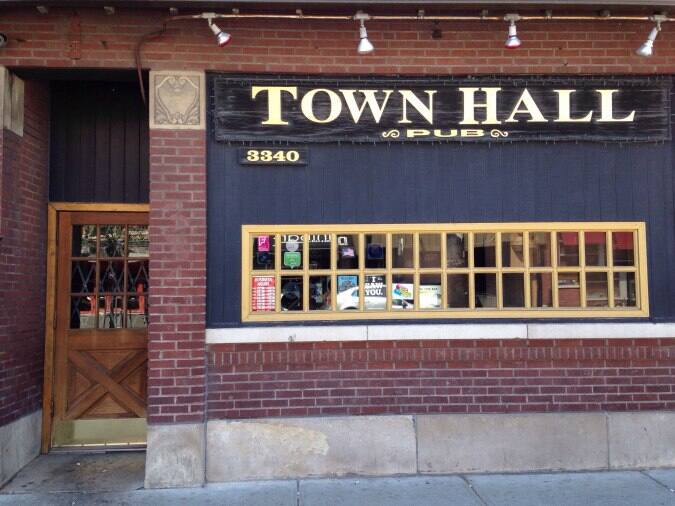 town-hall-pub-lakeview-chicago-urbanspoon-zomato