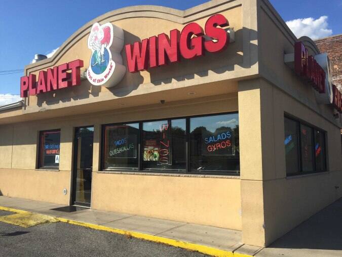 Wings, Staten Island, New York City Urbanspoon/Zomato