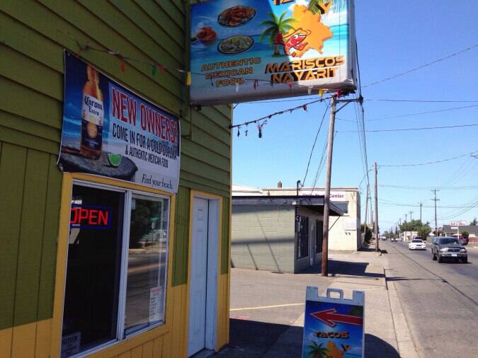 Tacos Mariscos Nayarit, Urbanspoon/Zomato