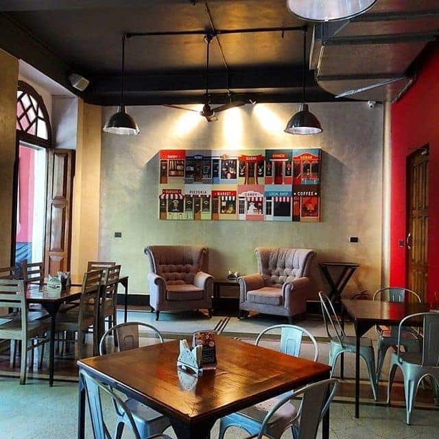 desserts near me, dessert places near me - Cremeux Cafe & Bistro - img1