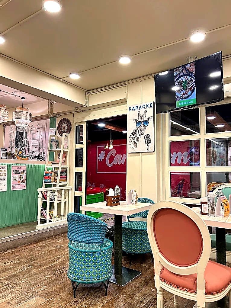kid friendly restaurants, family restaurants, kid friendly cafes, family dining, child friendly restaurants - Cafe I Can Flyy- Tea Kafi - img1