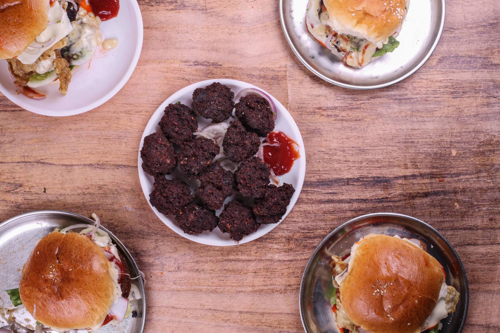 burger, burgers, burger joints, burger restaurants, gourmet burgers, smash burgers, chicken burgers, cheeseburgers, best burgers - PK Burger & Kabab Point - img1