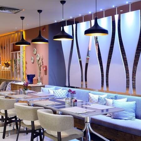 Mercure Istanbul City Bosphorus Hotel Balmumcu Besiktas Icindeki Restoranlar Istanbul Zomato Zomato Turkey