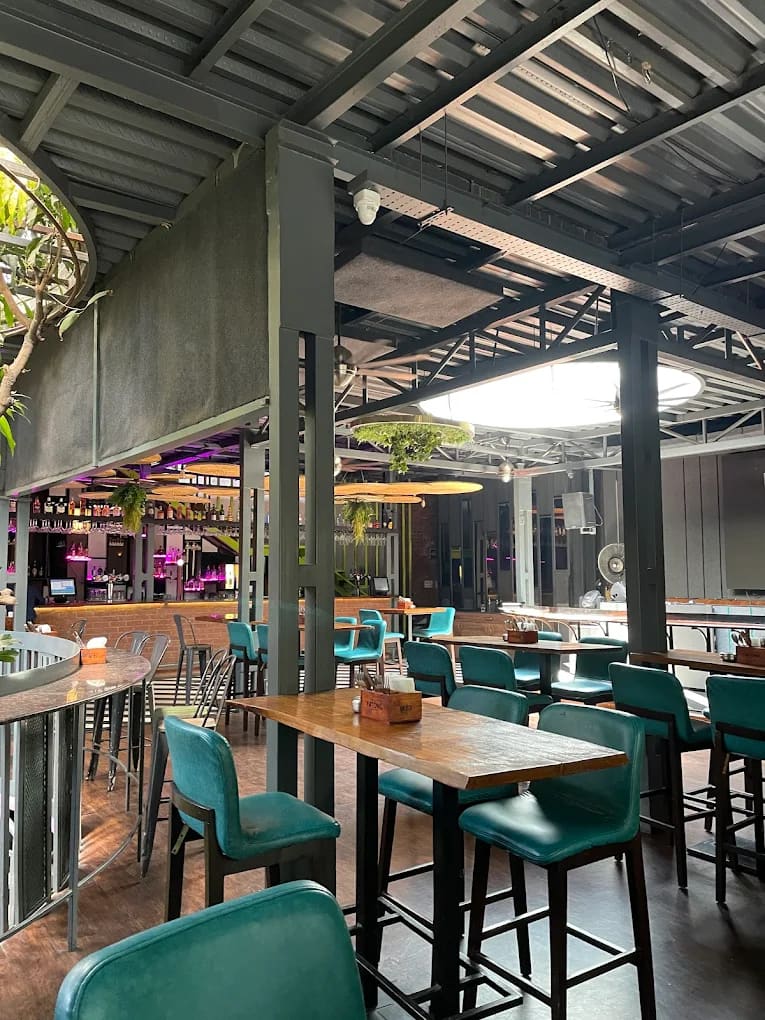 beer, beer bars, pubs, breweries, craft beer - Fat Owl - img5