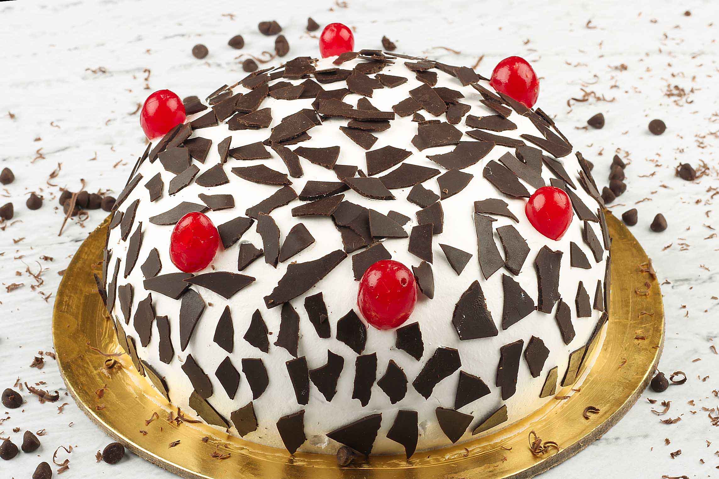 Delightful Birthday Vanilla Cake | Winni.in