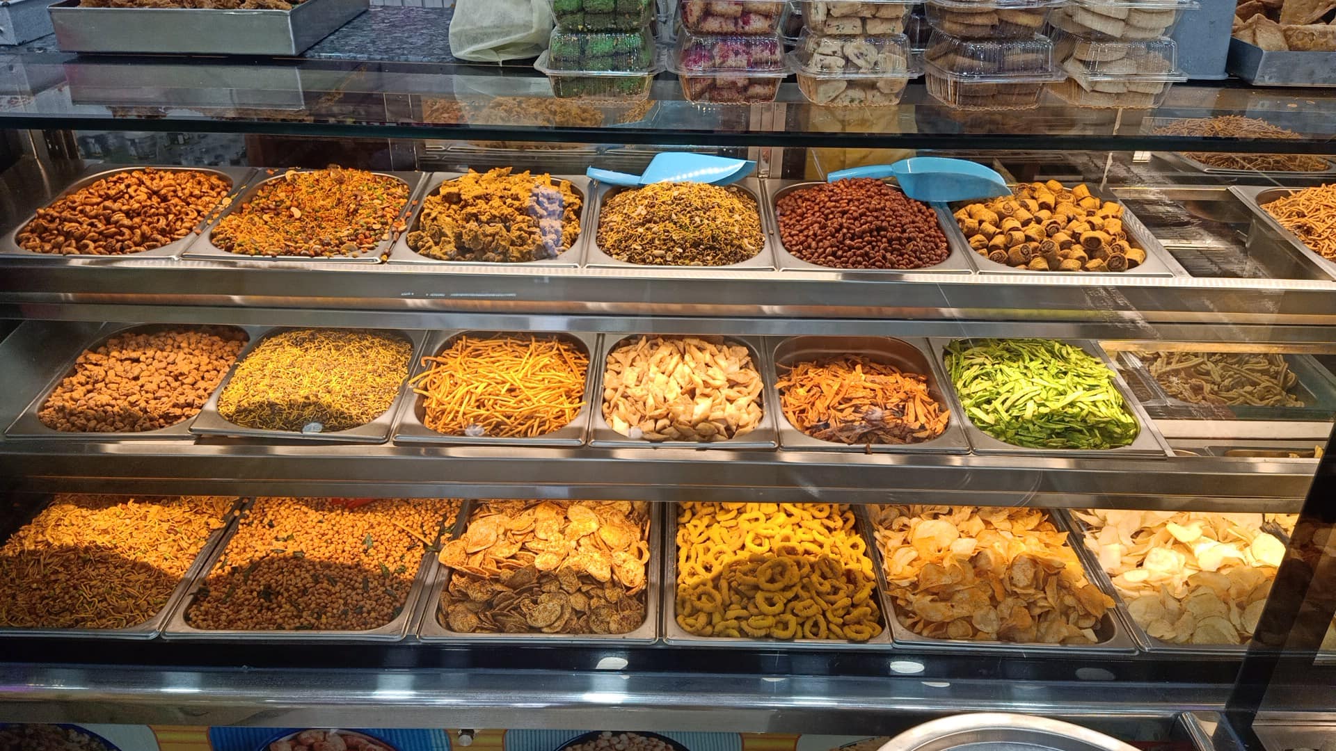 Delhiwala Sweets And Bakers, Moosapet, Hyderabad Zomato