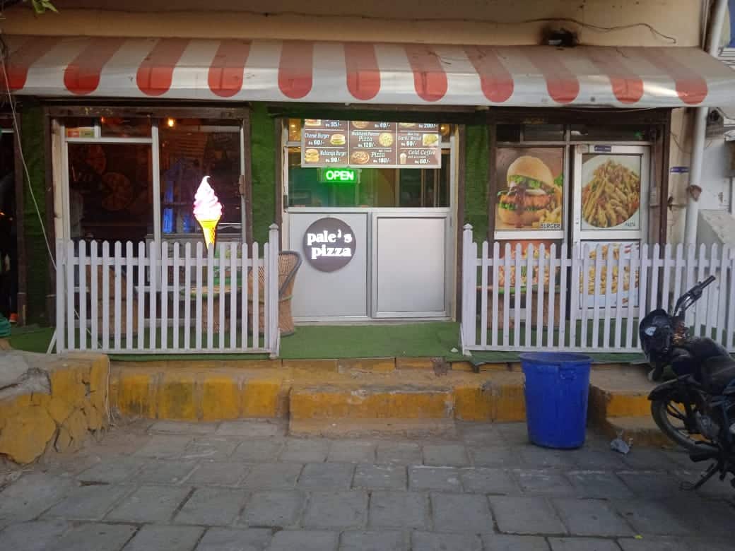 Pale's Pizza image