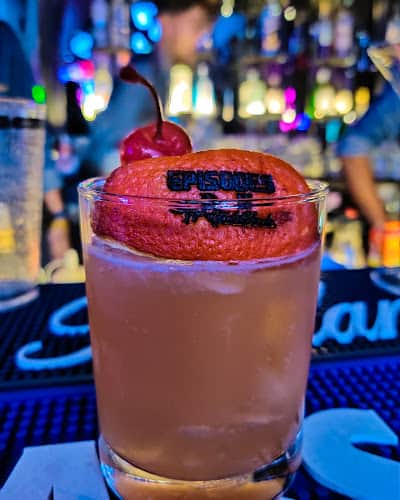 after parties, after party places, late night parties, nightlife, late night bars, nightclubs, party places, pubs, dance clubs, late night restaurants - Kala Ghoda - img3