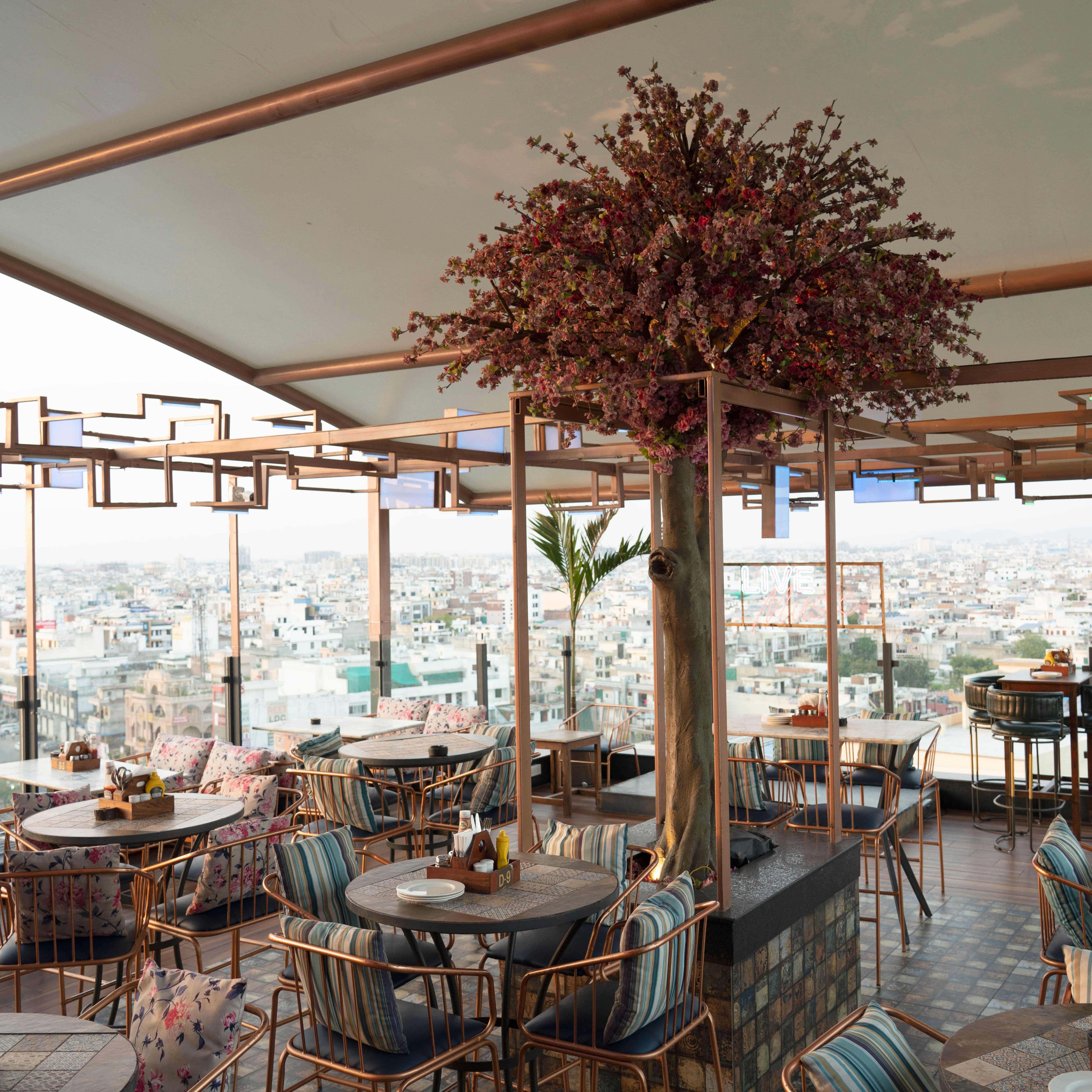 rooftop cafes, rooftop restaurants, cafes, coffee, cold coffee - Lighthouse - Brewery Bar & Kitchen - img1