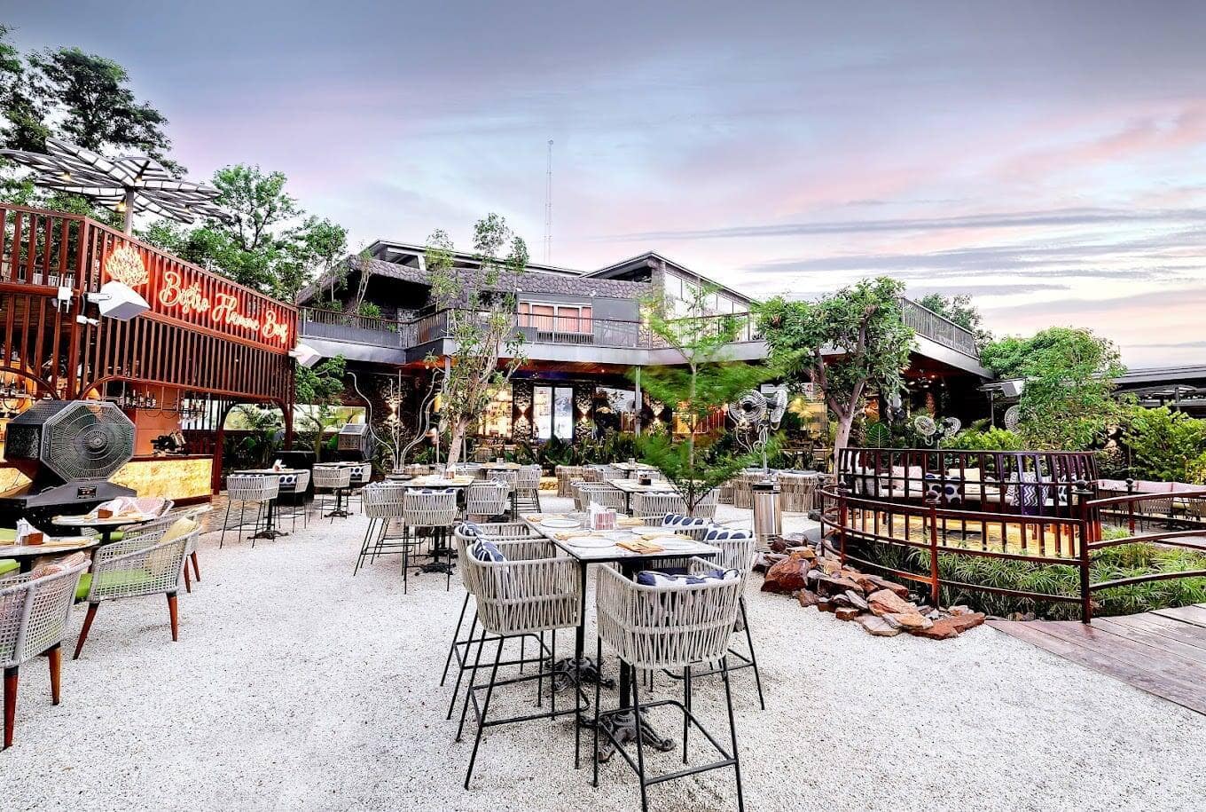 Restaurant image