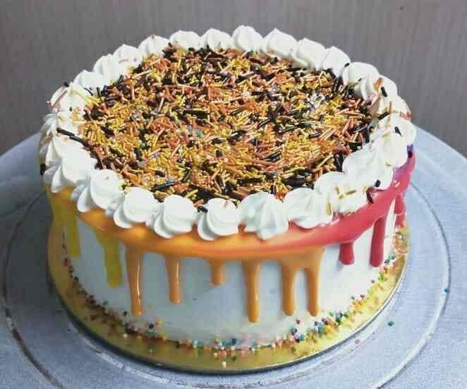 Flying Cakes, Noida, Paramount Floraville - Restaurant menu and reviews