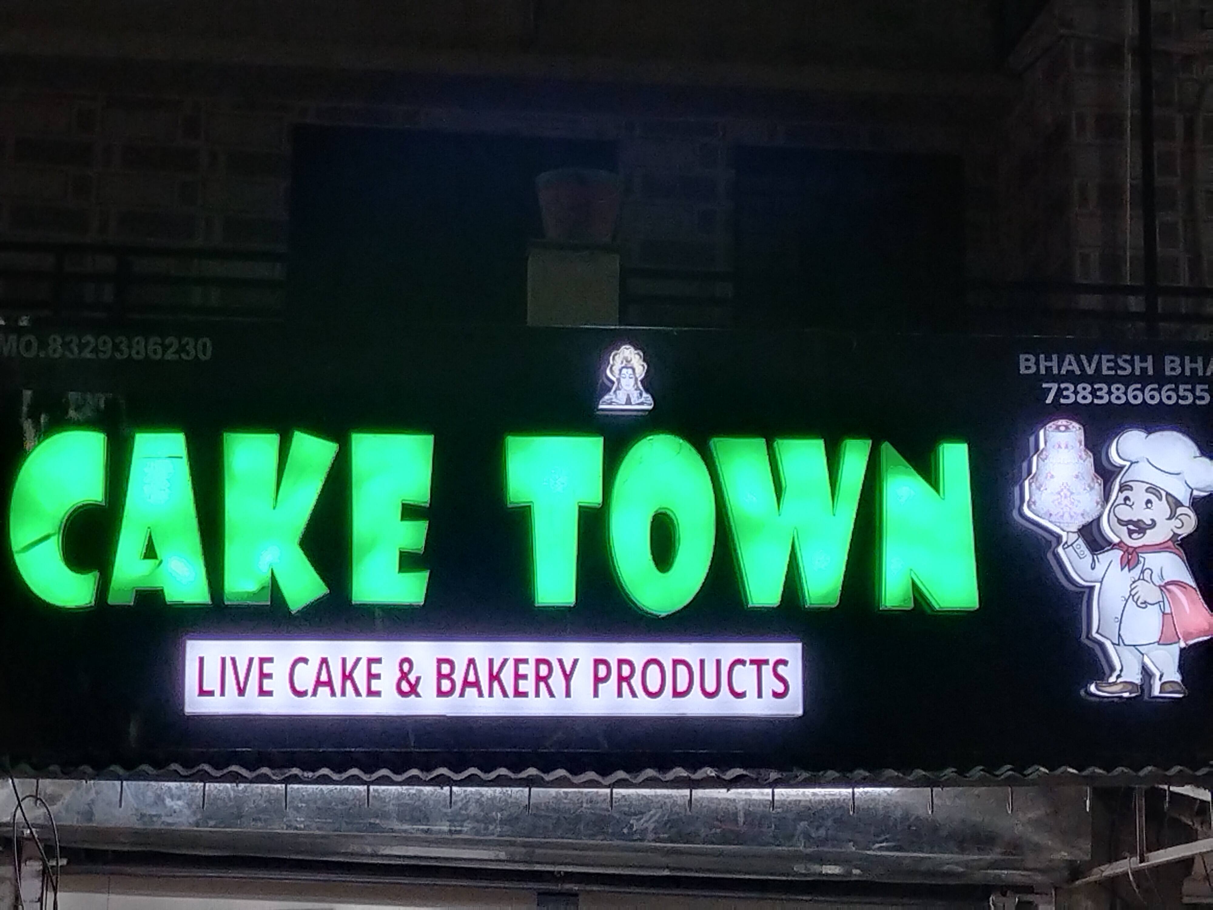 Satiate Your Sweet Tooth With Massive Cookies & Customised Cakes From This  Home Bakery In G-Town | WhatsHot Delhi Ncr