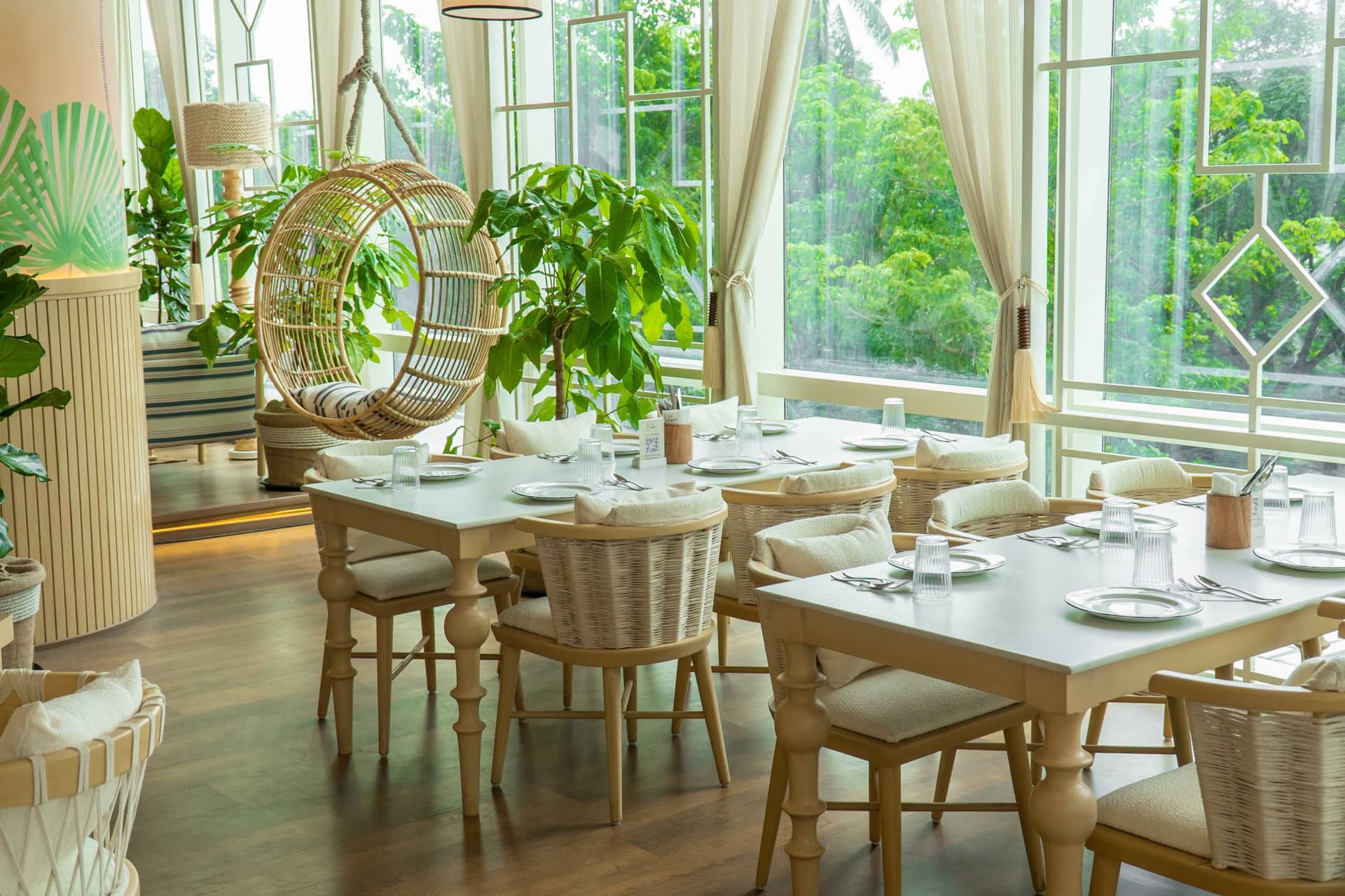 Restaurant image