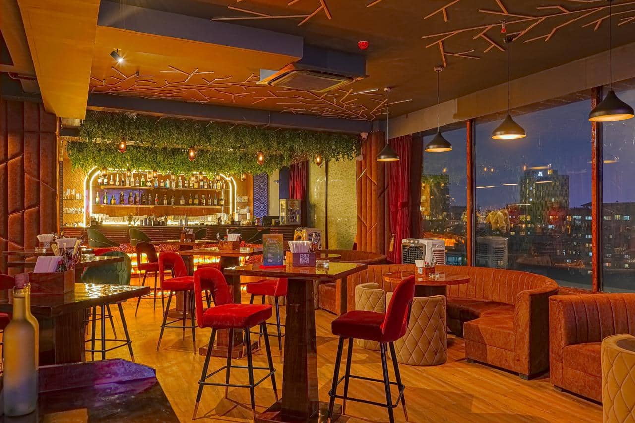 Restaurant image