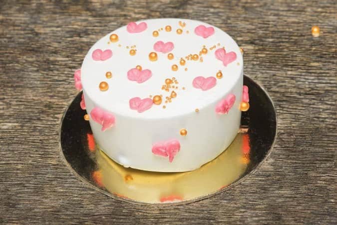 5 steps to choose and order birthday cakes | Kwality Bakery