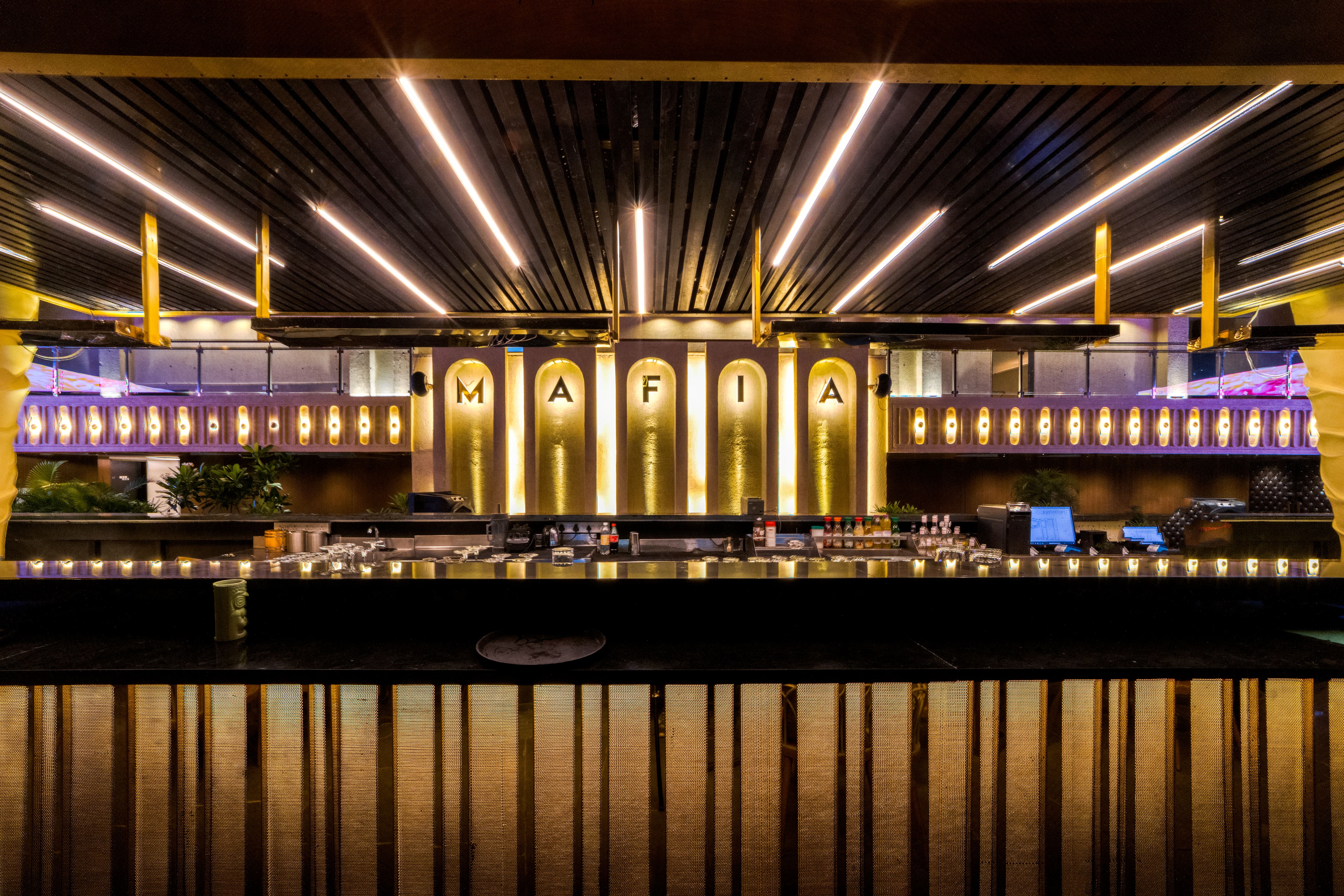 karaoke night, karaoke bars - The Mafia Sky Lounge - img4