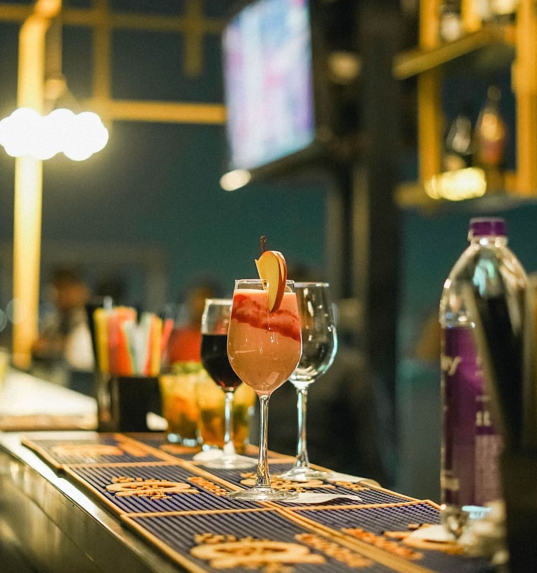 karaoke night, karaoke bars - The Mafia Sky Lounge - img3