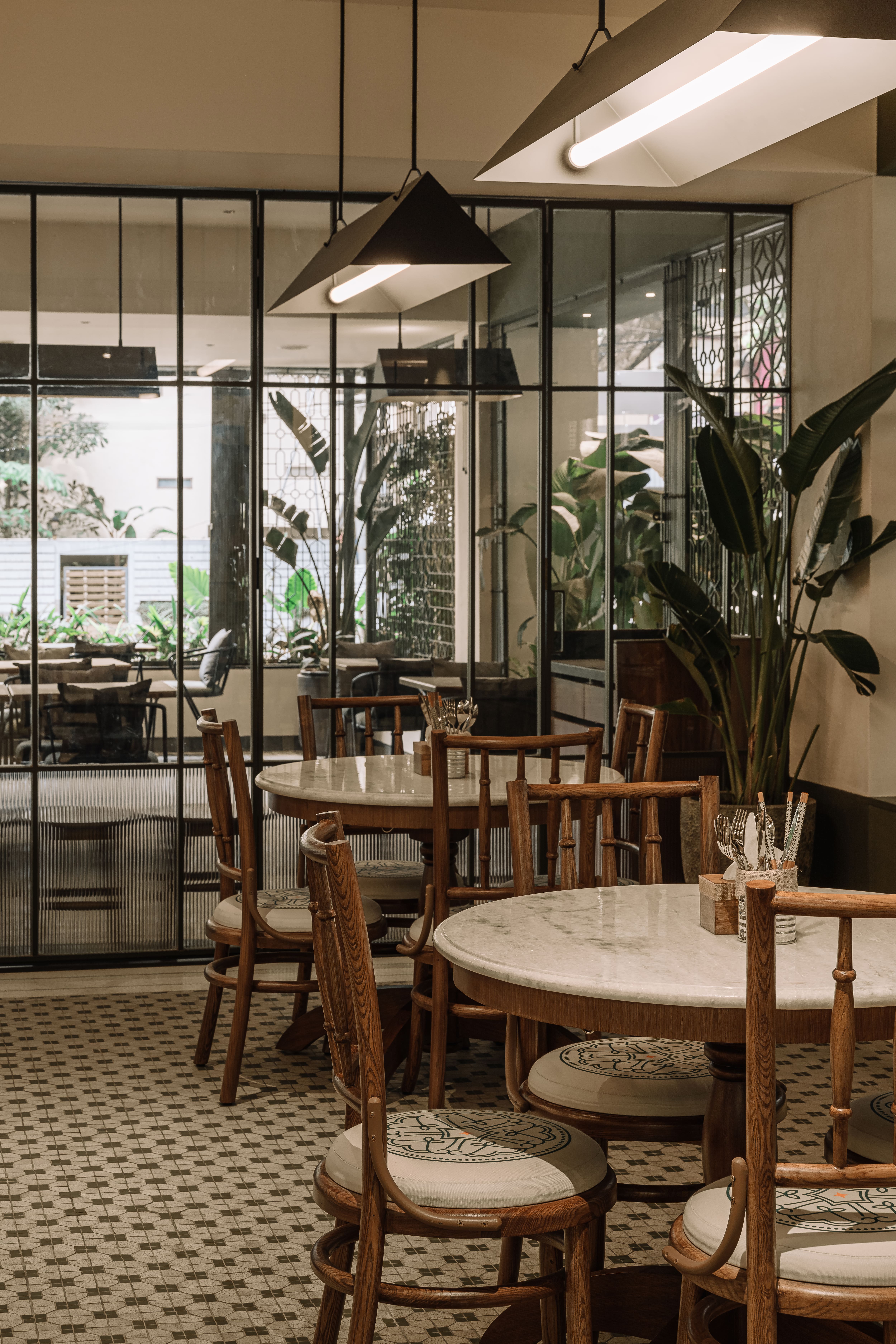 Restaurant image