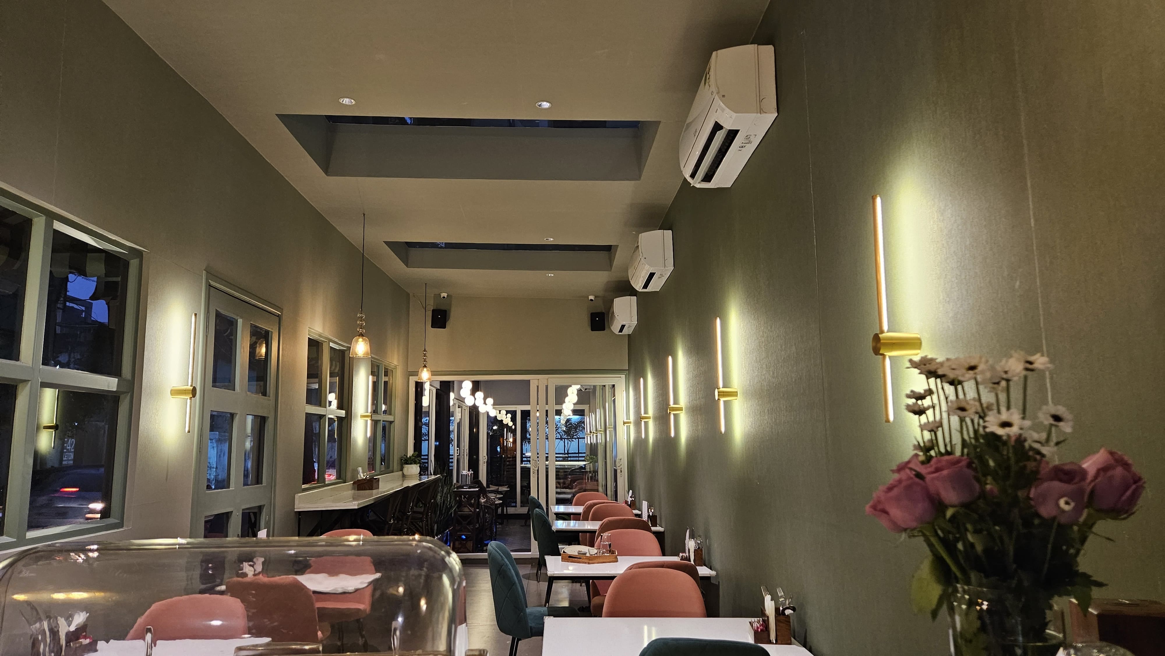 dining offers, restaurant offers, dining deals, restaurant deals, restaurant discounts, dining discounts, food offers, dining out offers, restaurant offers near me, best restaurant deals - The Atrium Cafe and Eatery - img2