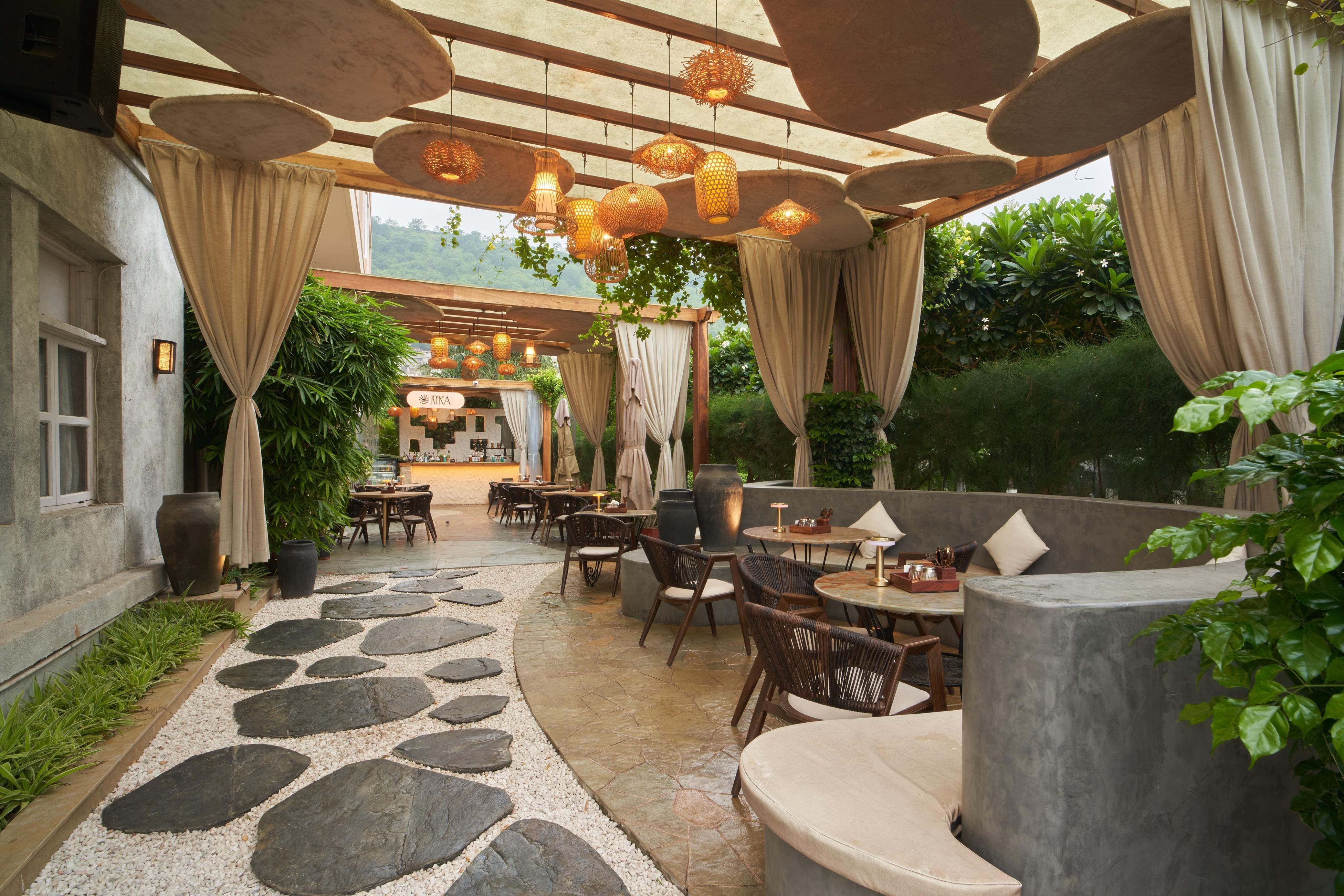 Restaurant image