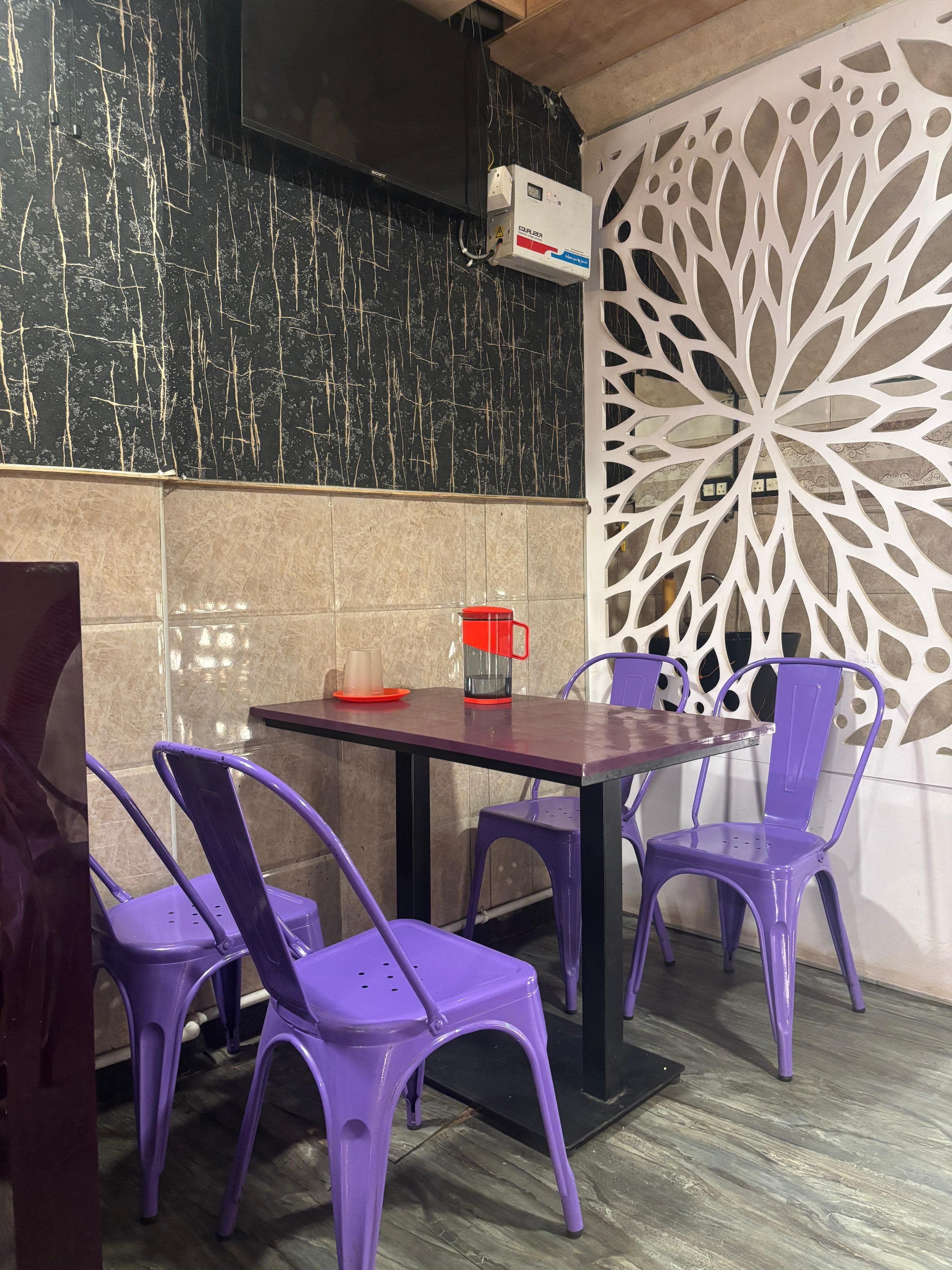 Aaron's EATERY | T. Nagar, Chennai | Indo-Chinese Restaurant