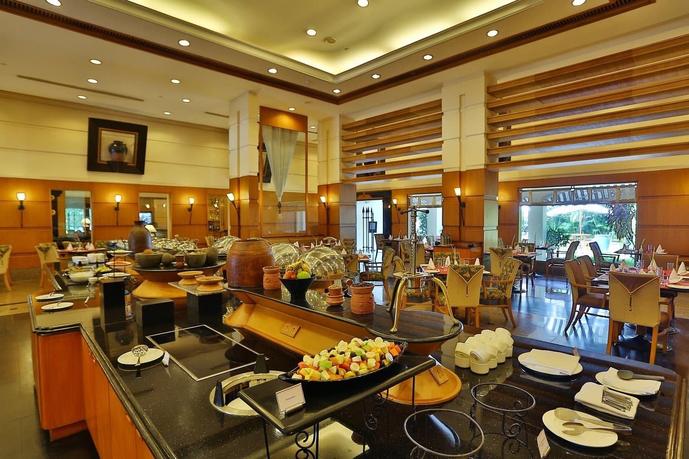 Palaaram, gokul ootupura, Onam Sadya, payasam, sambar, banana chips, pulissery, thoran, banana leaf sadhya - Travancore - The Fern, Series by Marriott - img2