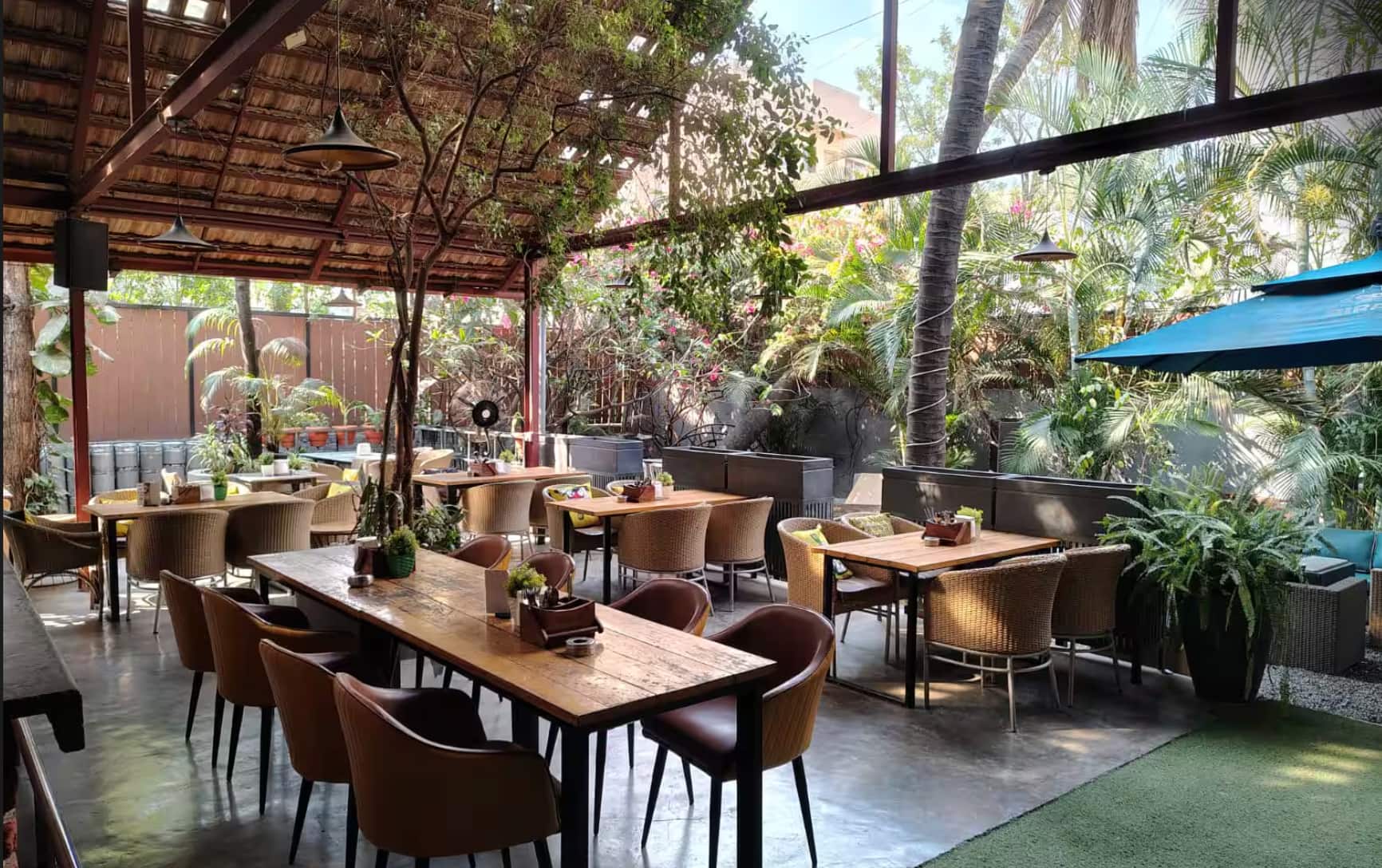 Restaurant image