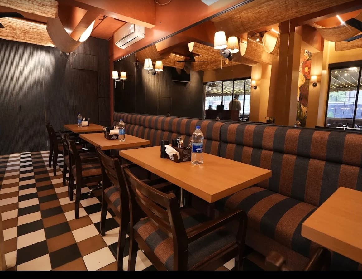 Restaurant image