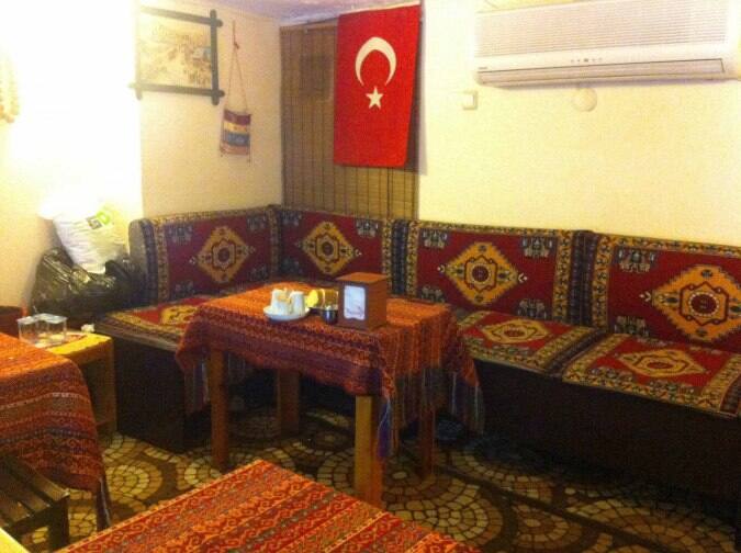 Balkan Home Mobilya Sanati Koltuk Takimi Yemek Odasi Tv Unitelesi Yatak Odalari Chester Koltuk Modern Koltuk Tekli Koltuk Berjer Kose Koltuk Yatakli Koltuk Dresuar Dresuar Puf Mobilya Ureticisi