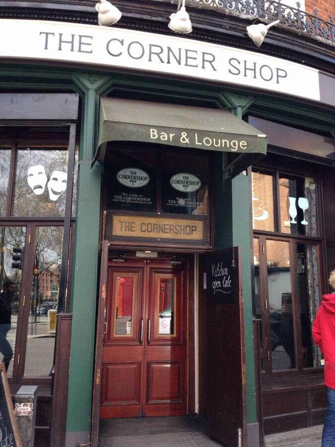 The Photos, Pictures of The High Street