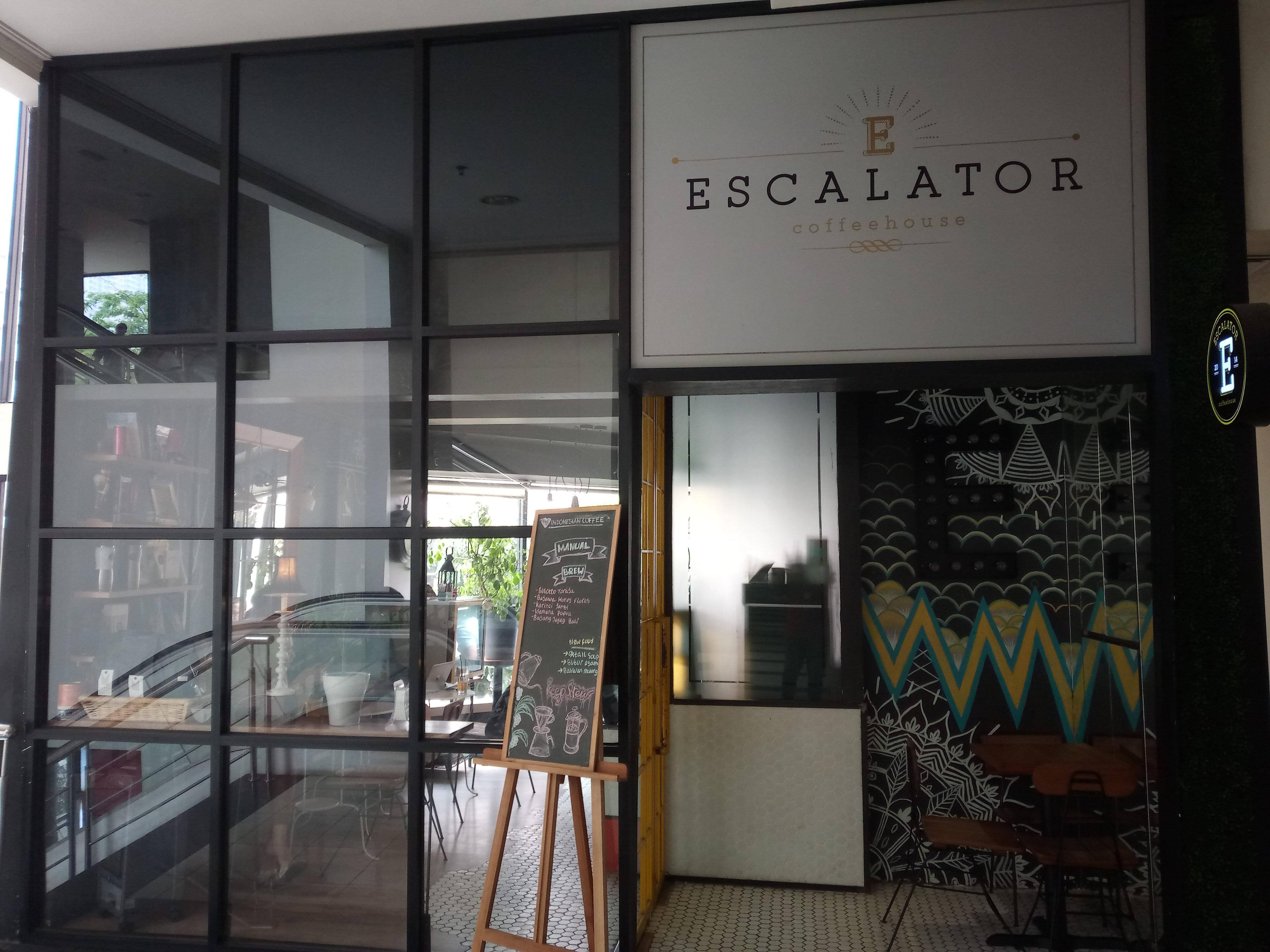 Escalator Coffeehouse Reviews Kuningan Jakarta Zomato