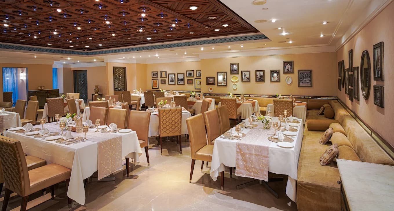 themed restaurants, theme restaurants, themed dining, concept restaurants, experiential dining, unique restaurants, quirky restaurants, immersive dining, interactive restaurants - Aish - The Park - img1