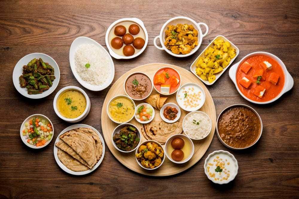 Ghewar, Imarti, Mawa Kachori, daal baati churma, 1135 ad, kaju katli - Niros - img2