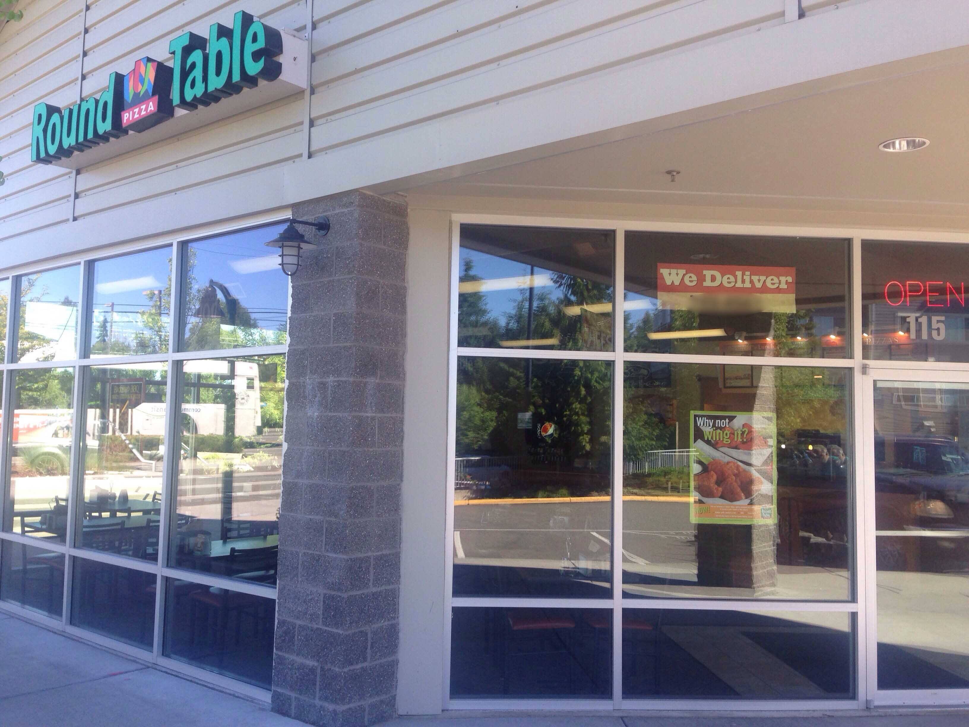 Menu of Round Table Pizza, Lynnwood, Lynnwood