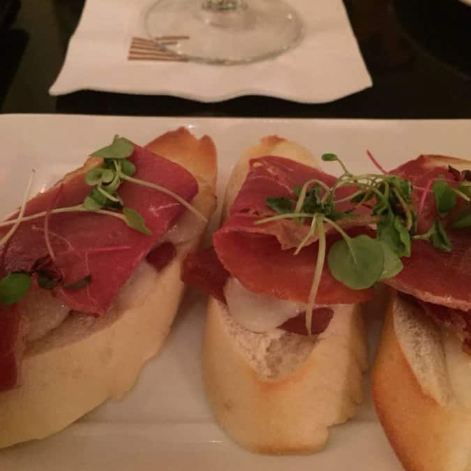 Martini Bar, Near North Side, Chicago Urbanspoon/Zomato