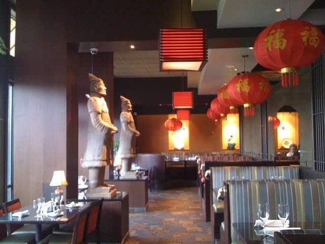 Viengs Asian Bistro 19