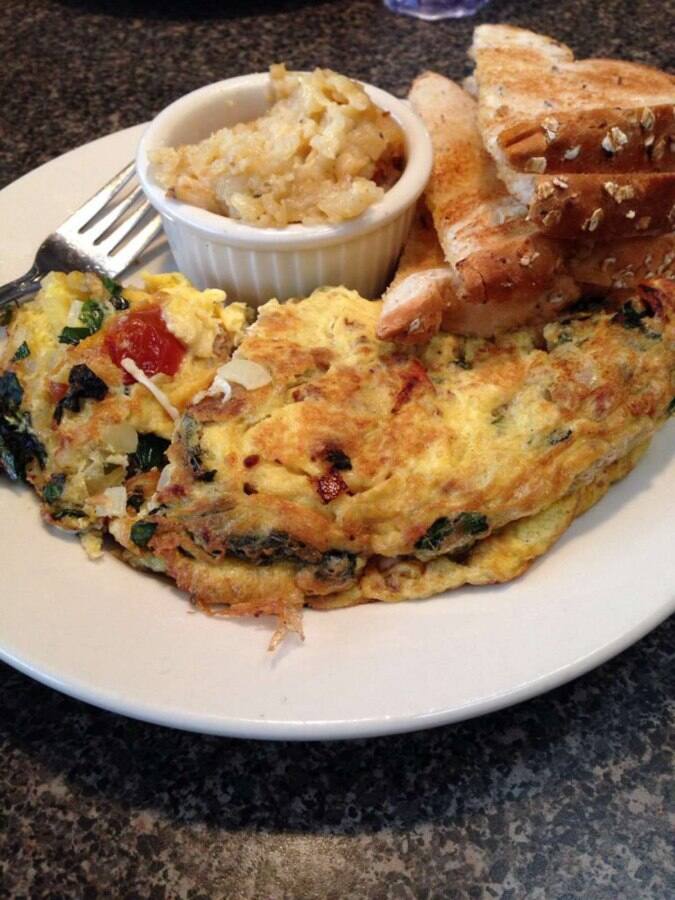 Thomas's Family Dining, Livonia, Detroit Urbanspoon/Zomato