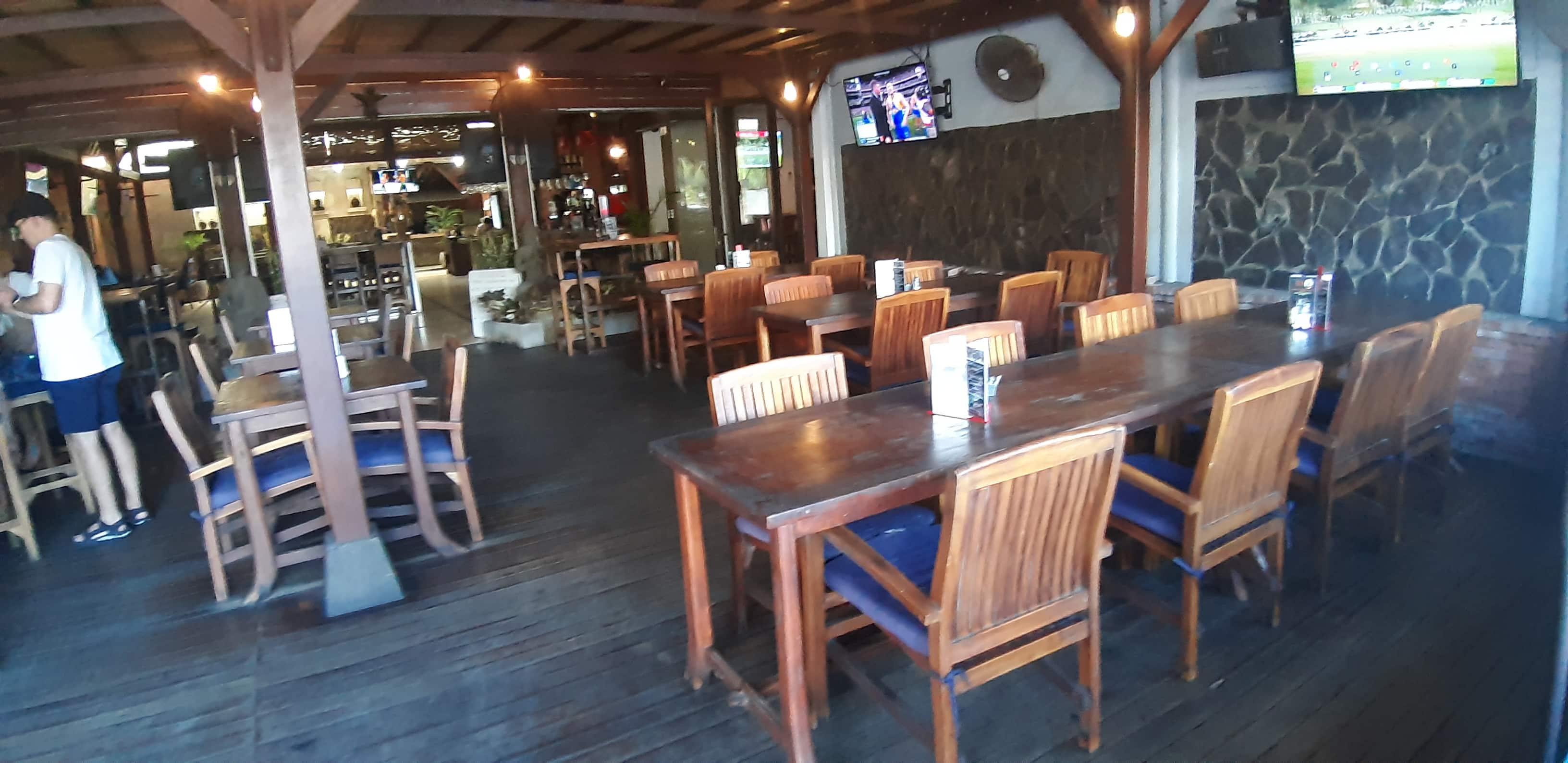 Lucky Loggers Restaurant - 0immt9b