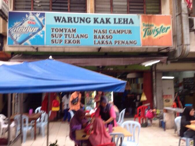 kedai perabot maluri