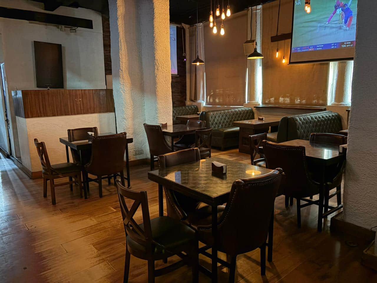 Restaurant image