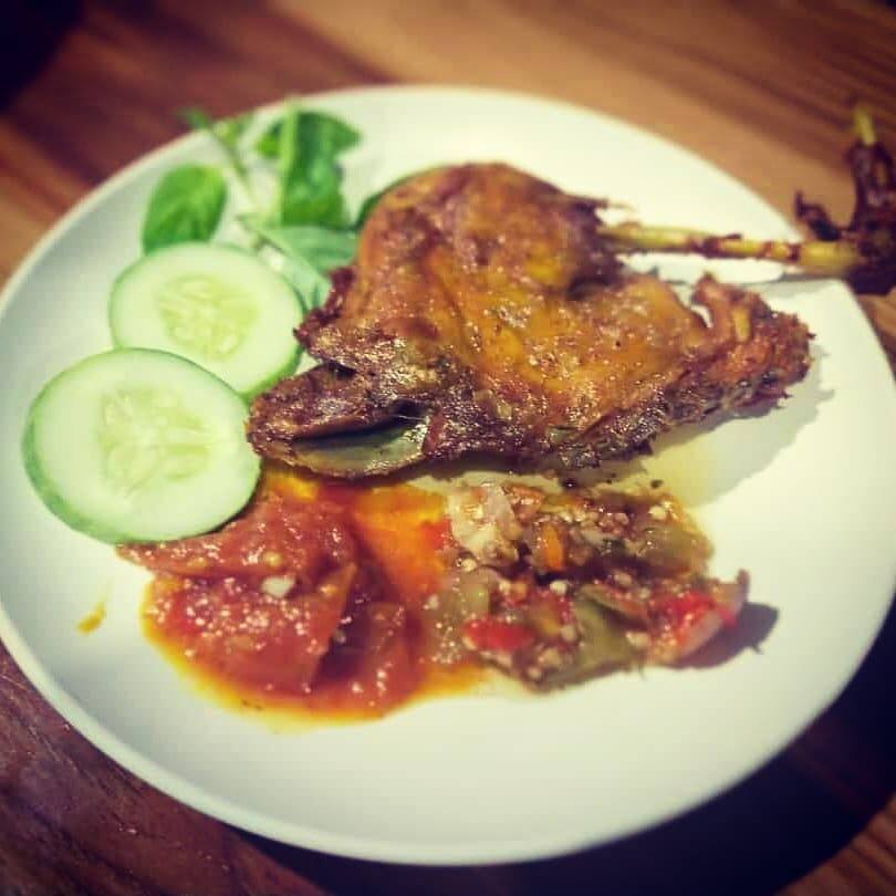 Bebek Om Aris Dago Bandung